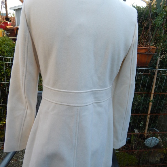 Old Navy White Double-Breasted Coat - Picture 3 of 7